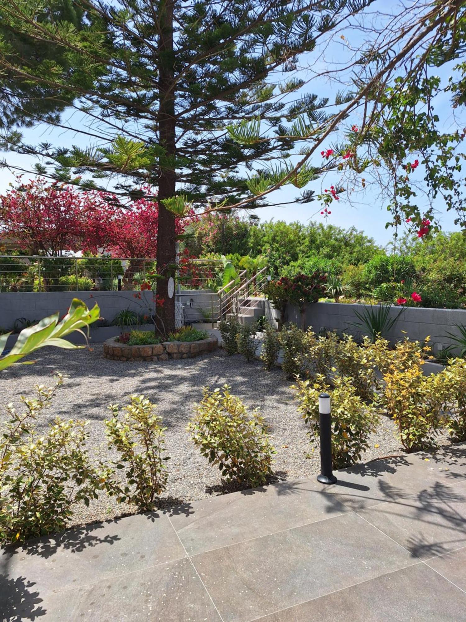 George Beach Studios Pefki  Bagian luar foto